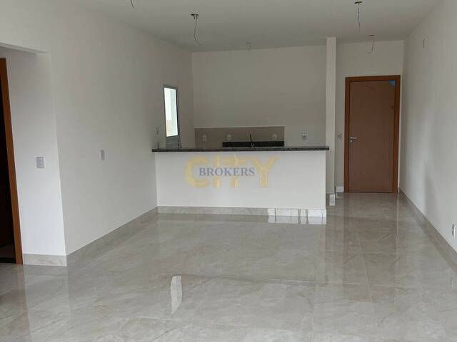 #72893 - Apartamento para Venda em Cuiabá - MT - 1