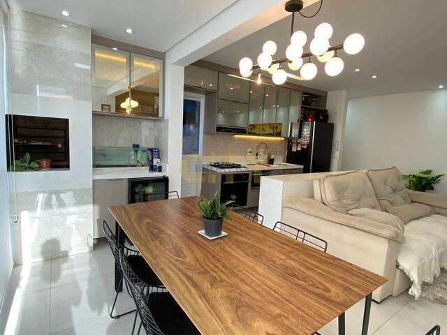 Apartamento para Venda em Cuiabá - 4