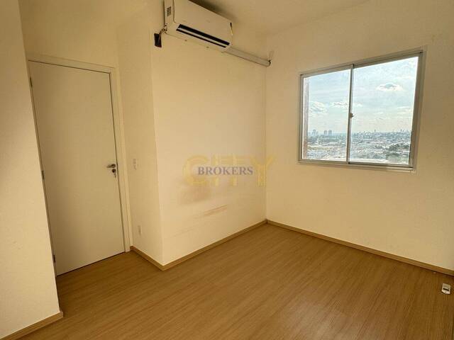#817 - Apartamento para Venda em Cuiabá - MT