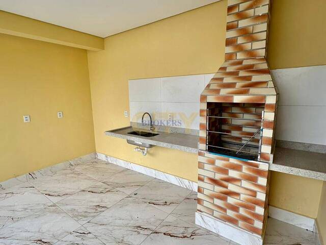 #829 - Casa em condomínio para Venda em Cuiabá - MT
