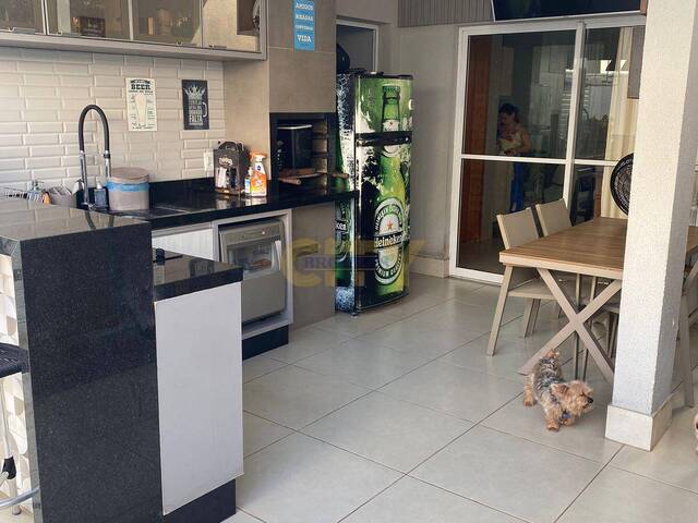#832 - Casa em condomínio para Venda em Cuiabá - MT