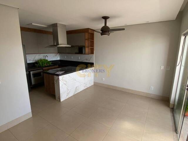 Apartamento para Venda em Cuiabá - 4