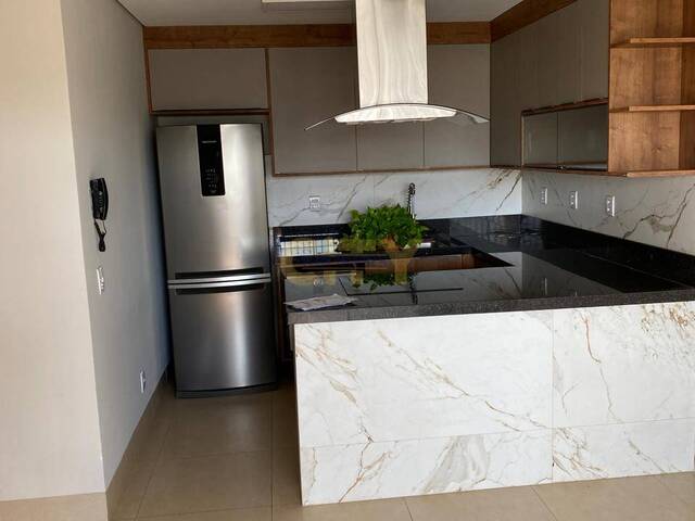 Apartamento para Venda em Cuiabá - 5