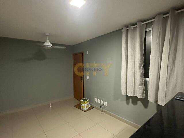 #866 - Apartamento para Venda em Cuiabá - MT