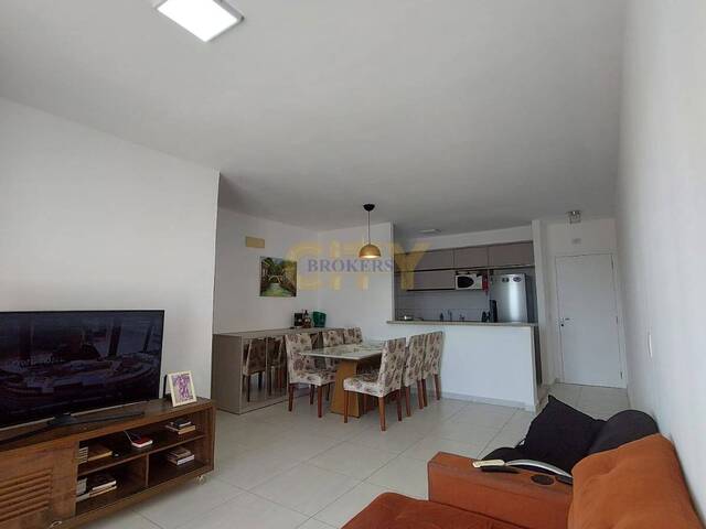 #872 - Apartamento para Venda em Cuiabá - MT