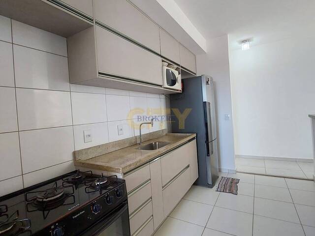 #872 - Apartamento para Venda em Cuiabá - MT