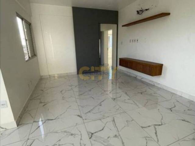 #885 - Apartamento para Venda em Cuiabá - MT