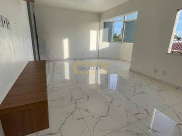 #885 - Apartamento para Venda em Cuiabá - MT