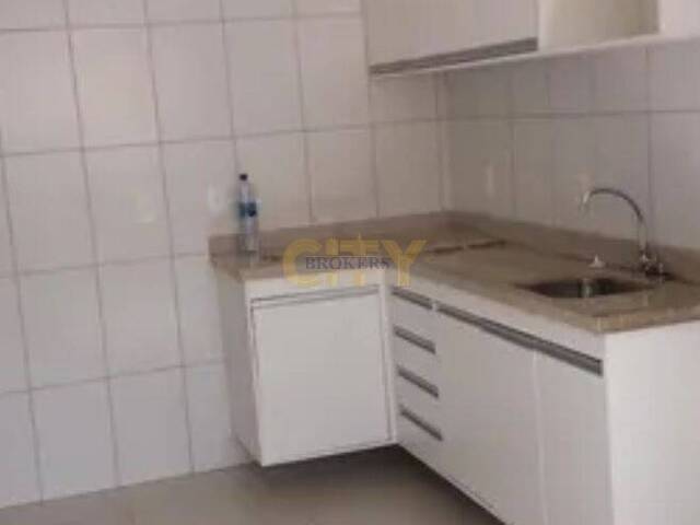 #892 - Apartamento para Venda em Cuiabá - MT