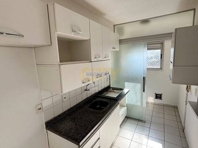 #898 - Apartamento para Venda em Cuiabá - MT