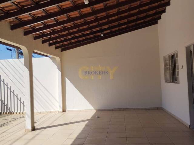 Casa para Venda em Cuiabá - 2