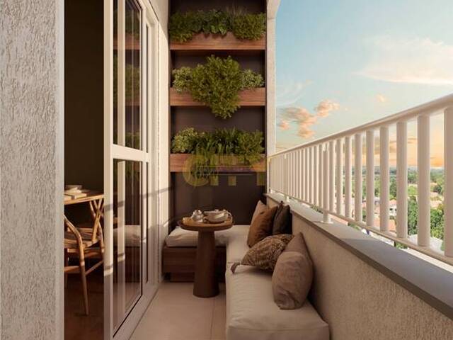 #913 - Apartamento para Venda em Cuiabá - MT