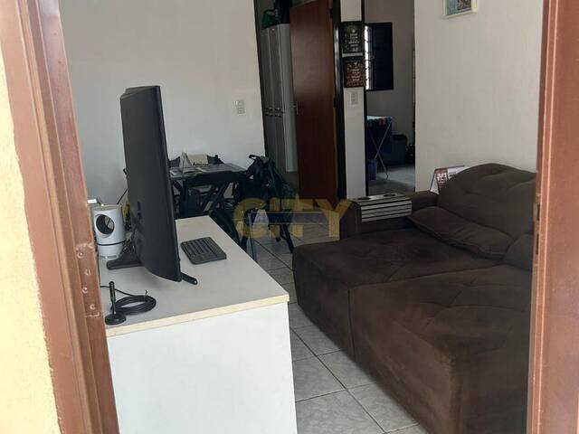 Casa para Venda em Cuiabá - 4