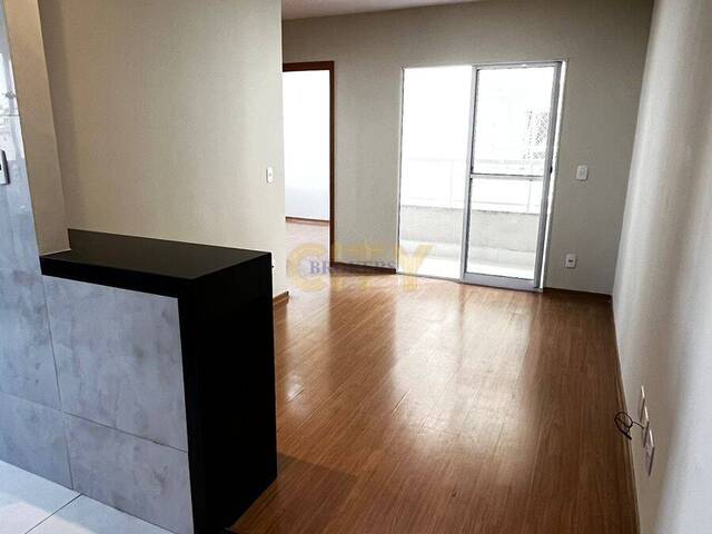 #941 - Apartamento para Venda em Cuiabá - MT