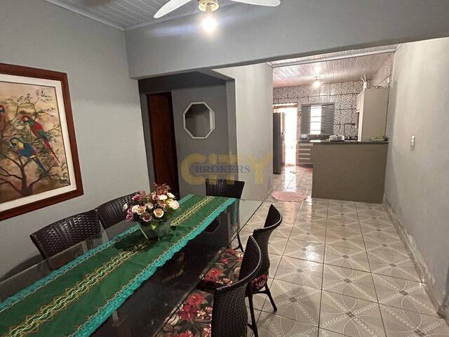 #943 - Casa para Venda em Cuiabá - MT - 3