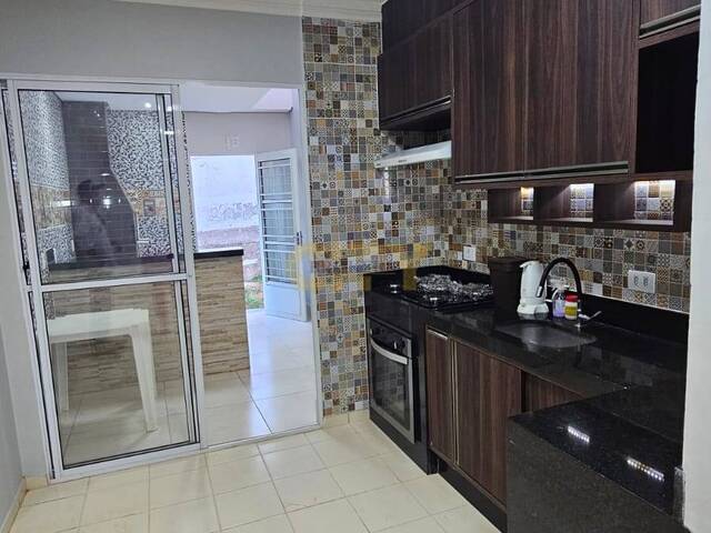 Casa em condomínio para Venda em Cuiabá - 3