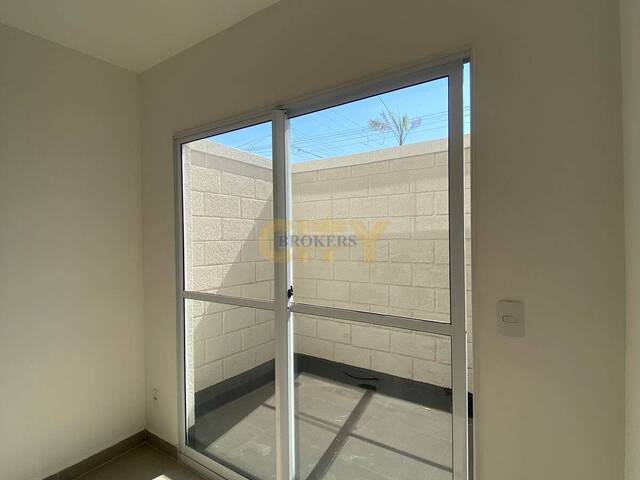 #986 - Apartamento para Venda em Cuiabá - MT