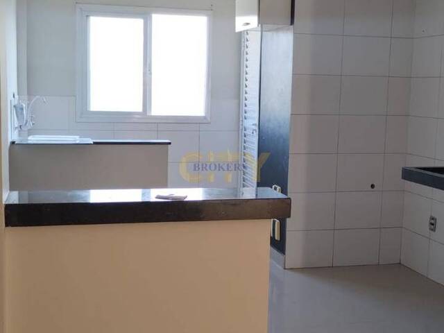 Apartamento para Venda em Várzea Grande - 5