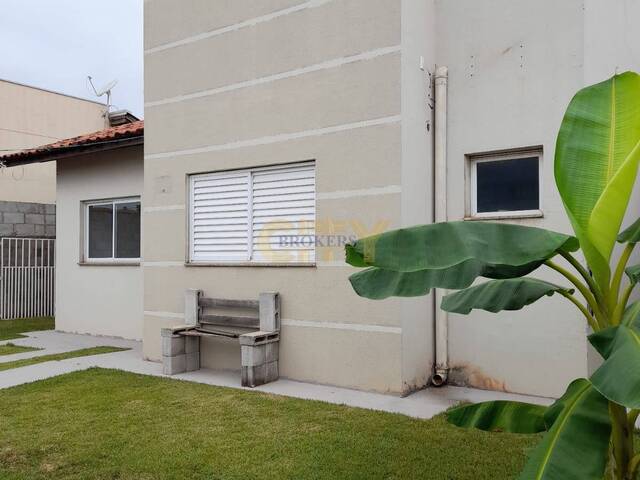 #1006 - Casa em condomínio para Venda em Cuiabá - MT