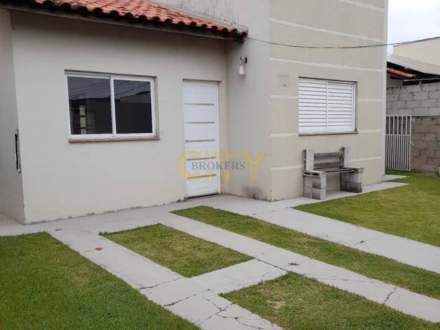 #1006 - Casa em condomínio para Venda em Cuiabá - MT