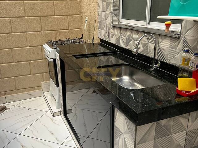 Apartamento para Venda em Várzea Grande - 4