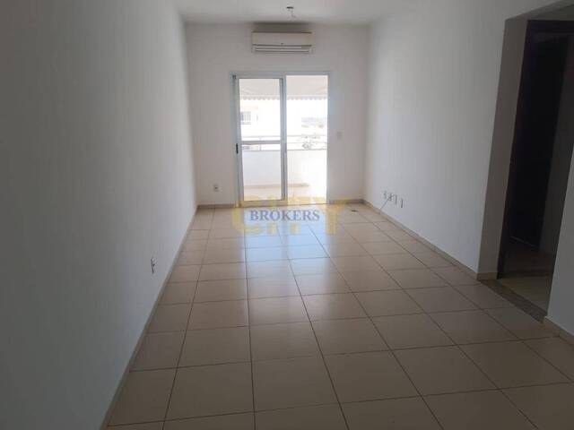 Apartamento para Venda em Cuiabá - 2