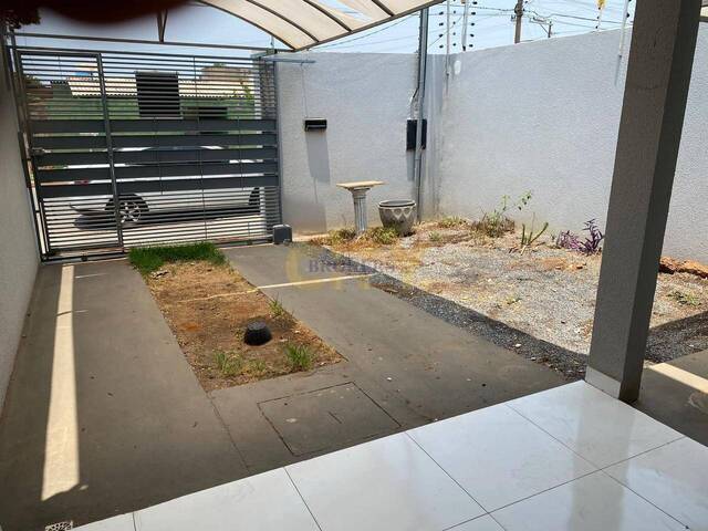 #1031 - Casa para Venda em Várzea Grande - MT - 3