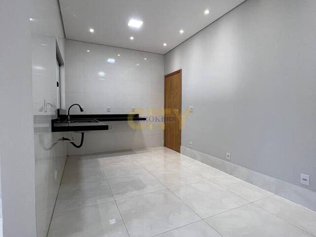 #1032 - Casa para Venda em Cuiabá - MT