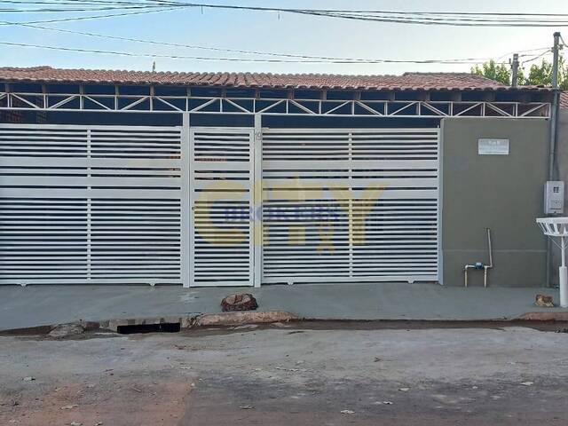 #1036 - Casa para Venda em Cuiabá - MT