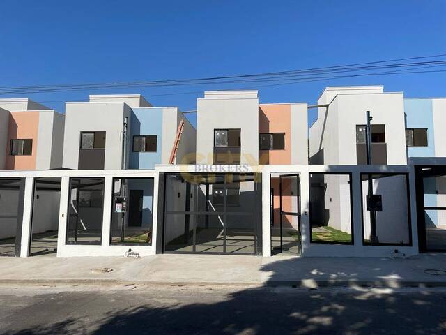 #1046 - Casa para Venda em Cuiabá - MT - 2