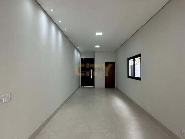 Casa em condomínio para Venda em Cuiabá - 5