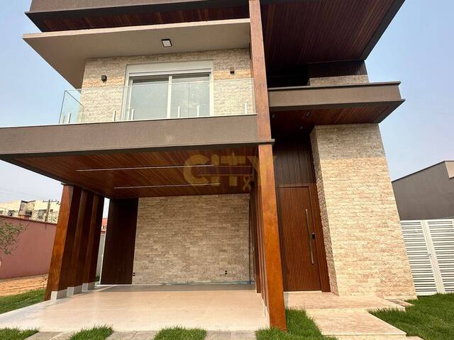 #1050 - Casa em condomínio para Venda em Cuiabá - MT