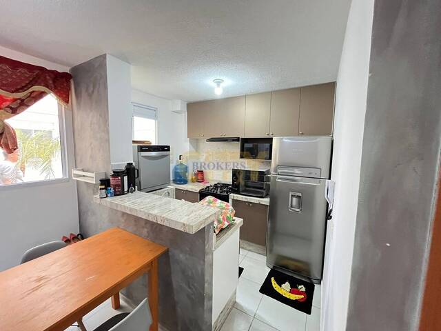 #1056 - Apartamento para Venda em Cuiabá - MT
