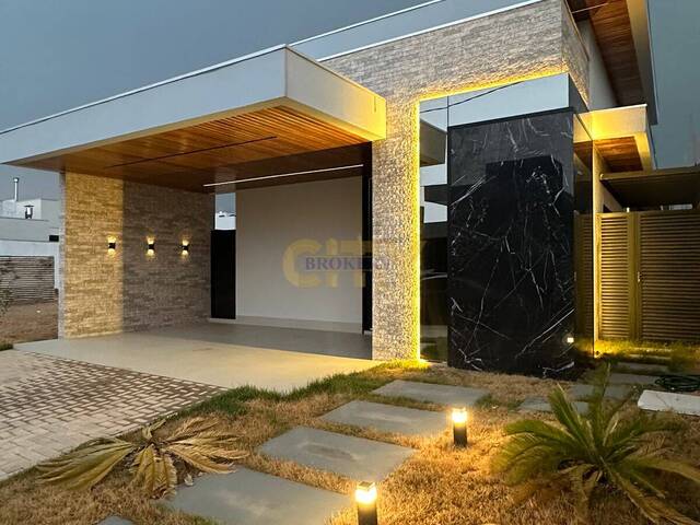 #1069 - Casa em condomínio para Venda em Cuiabá - MT