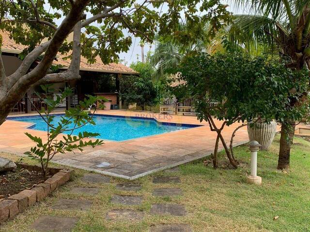 #1075 - Casa para Venda em Cuiabá - MT - 2