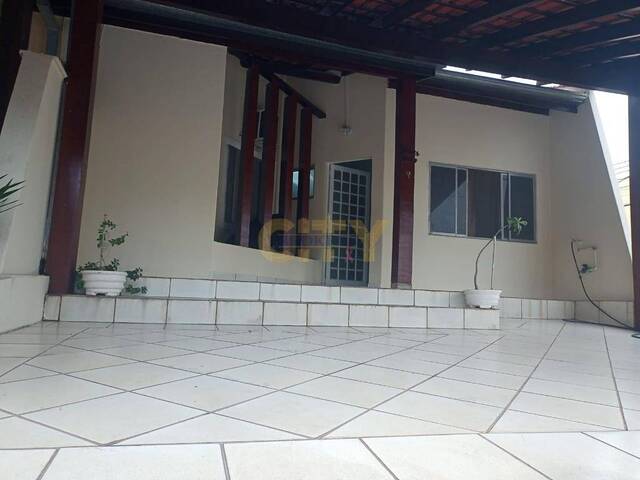 #1097 - Casa em condomínio para Venda em Cuiabá - MT