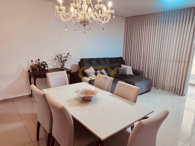 #1119 - Apartamento para Venda em Cuiabá - MT