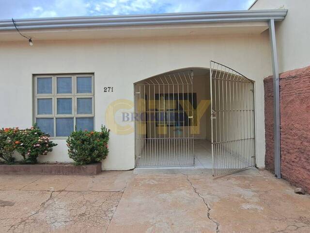 #1123 - Casa para Venda em Cuiabá - MT - 2