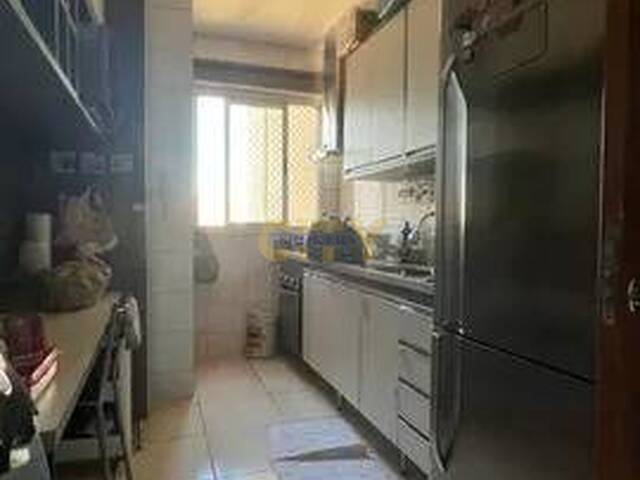Apartamento para Venda em Cuiabá - 3