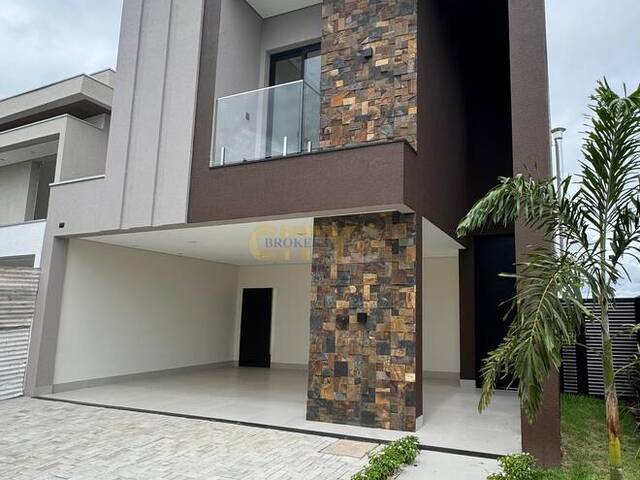 #1174 - Casa em condomínio para Venda em Cuiabá - MT - 1