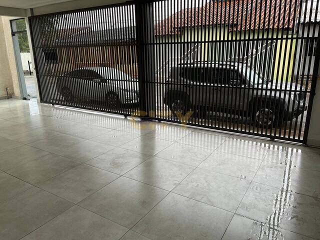 #1201 - Casa para Venda em Várzea Grande - MT - 2