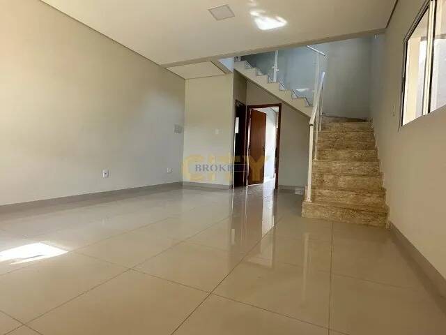 #1214 - Casa em condomínio para Venda em Cuiabá - MT - 2