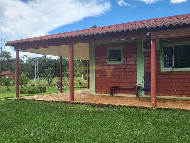 #1221 - Chácara para Venda em Chapada dos Guimarães - MT