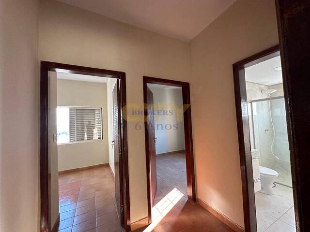 Apartamento para Venda em Cuiabá - 5