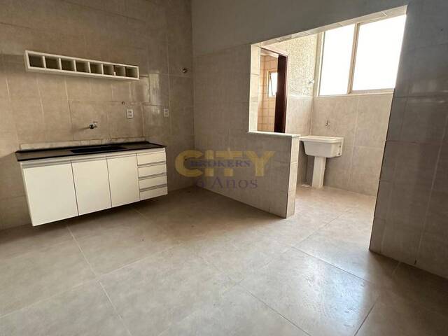 #1271 - Apartamento para Venda em Cuiabá - MT