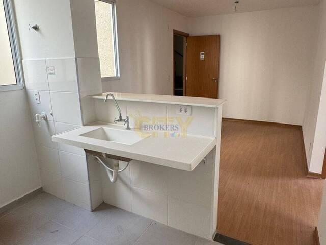 #1296 - Apartamento para Venda em Várzea Grande - MT - 3