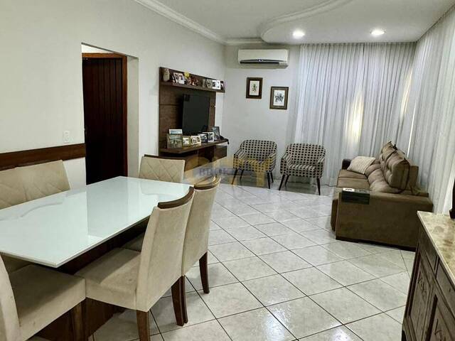 #1301 - Casa para Venda em Cuiabá - MT