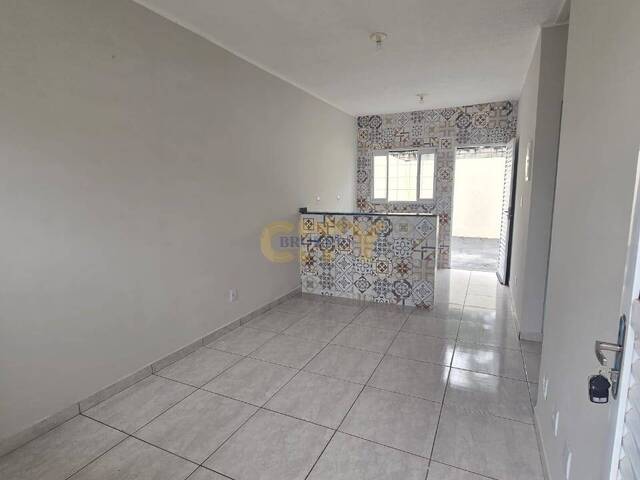 Venda em Condomínio Residencial Ilhéus - Cuiabá