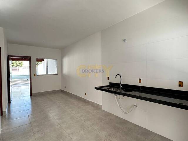 #1350 - Apartamento para Venda em Cuiabá - MT - 2