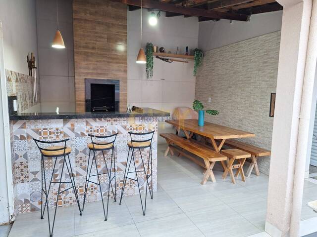 #1356 - Casa para Venda em Cuiabá - MT - 2